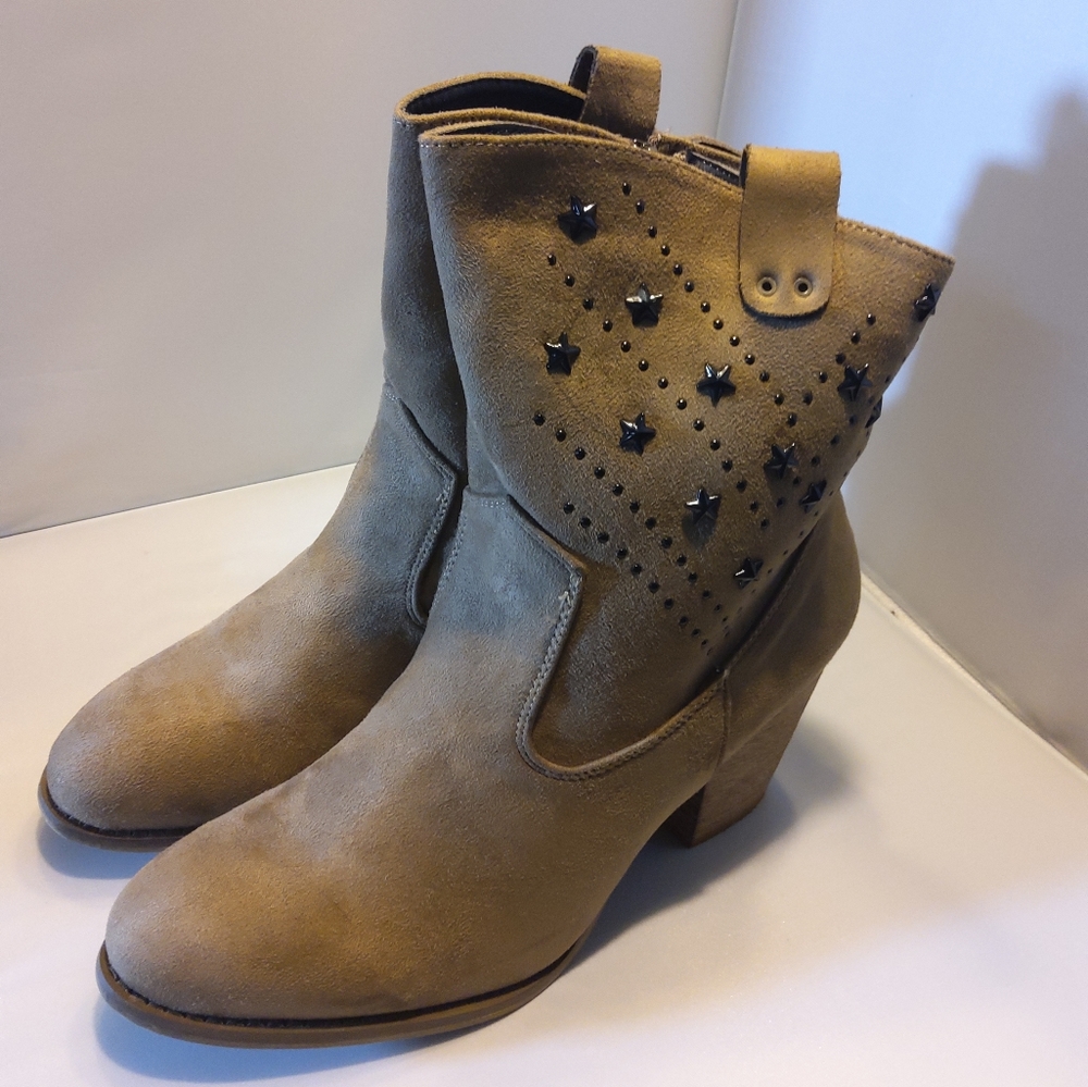 Cowgirl brown/taupe ankle boots with black… - Picture 5 of 9